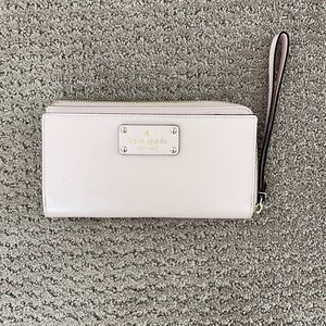 Kate Spade Zippy Wallet